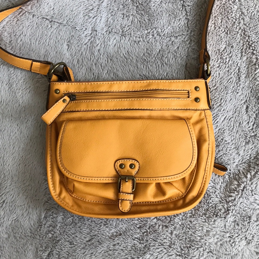 Mustard crossbody
